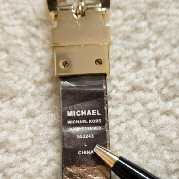 Never Worn! Green Michael Kors & Banana Republic Orange Leather Belts - Picture 6 of 9